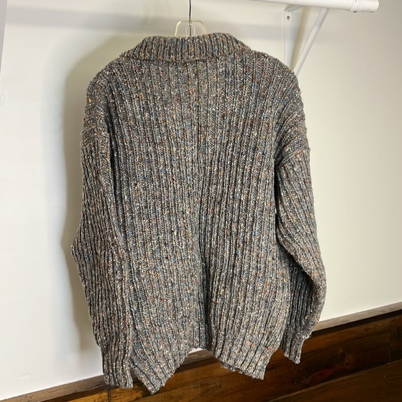 Men’s Vintage Irish 100% Wool Cozy Gray Multicolor Knit Sweater- M - Picture 2 of 5